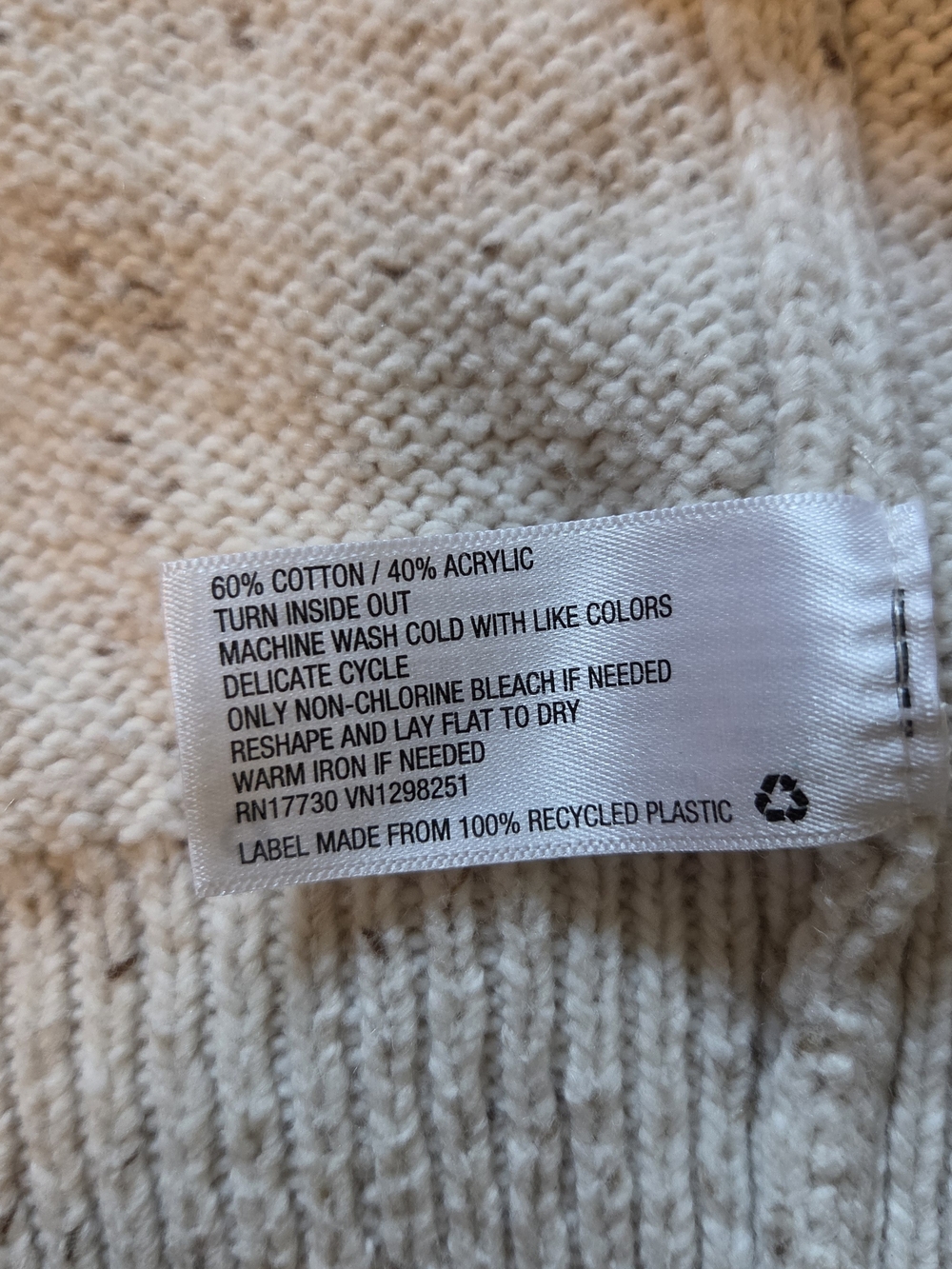Universal Thread Cream Knit Sweater